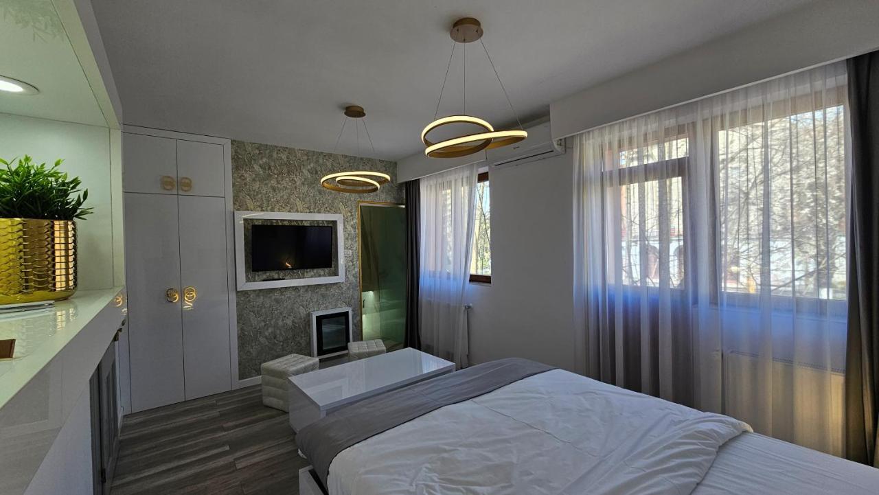 Bed and Breakfast Colt De Rai Решица Экстерьер фото