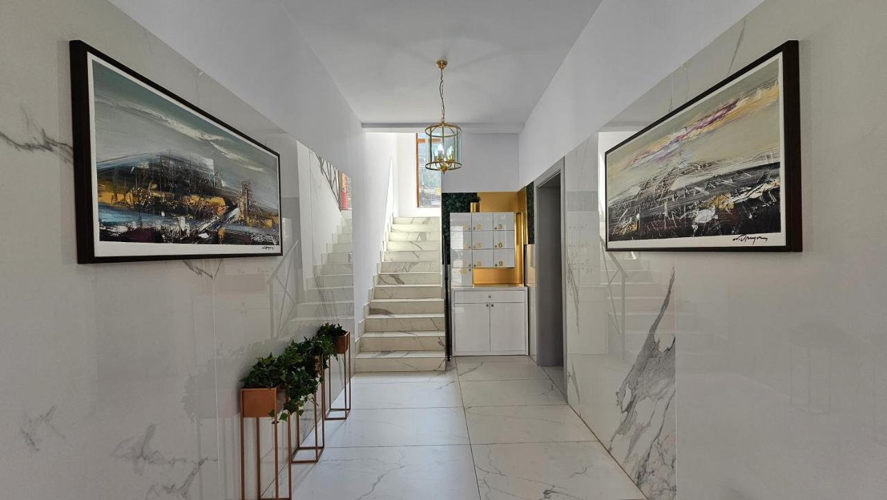 Bed and Breakfast Colt De Rai Решица Экстерьер фото
